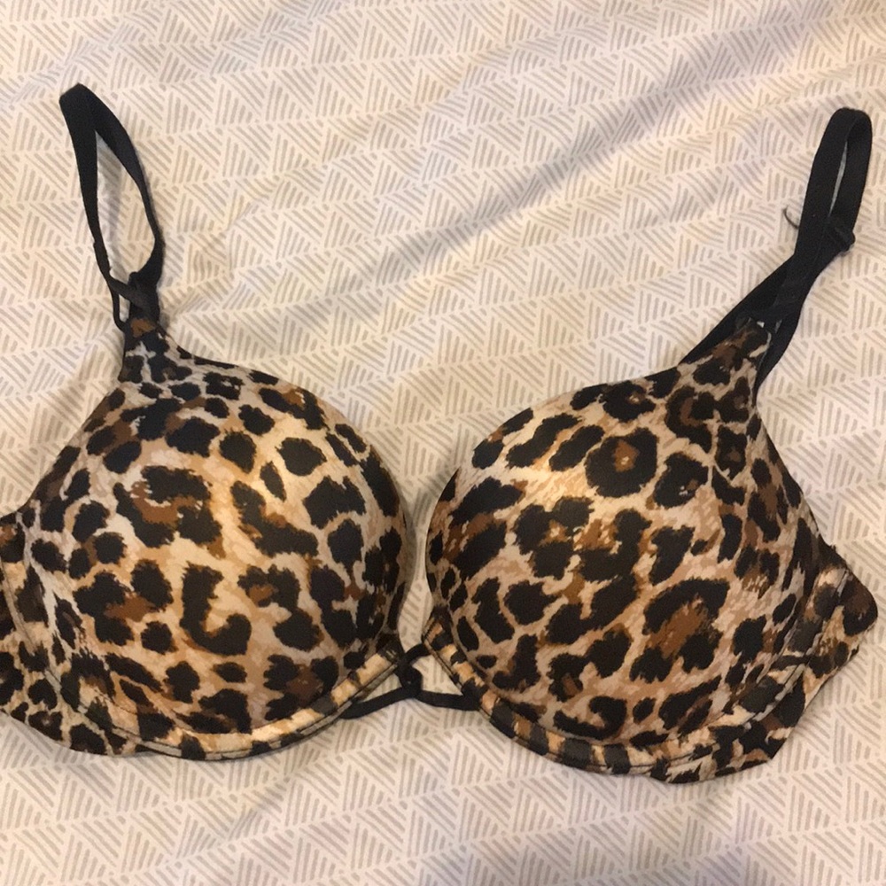 Victoria’s Secret Miraculous Plunge leopard bra